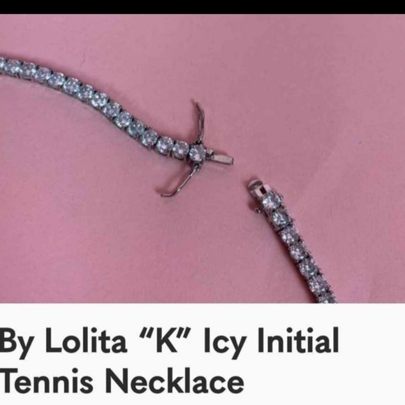 K intial necklace by Lolita - Picture 3 of 3